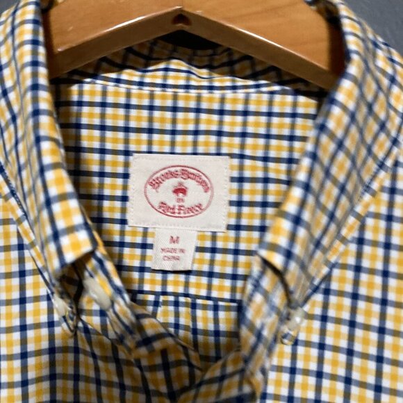 Brooks Brothers Men Check Button Up Shirt Red Fleece Plaid M Yellow Blue Pocket - Picture 4 of 8